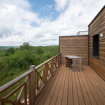 Lot En Dock 3 Logements Atypiques Et Ecologiques En Vallee De La Dordogne Souillac Ngoại thất bức ảnh