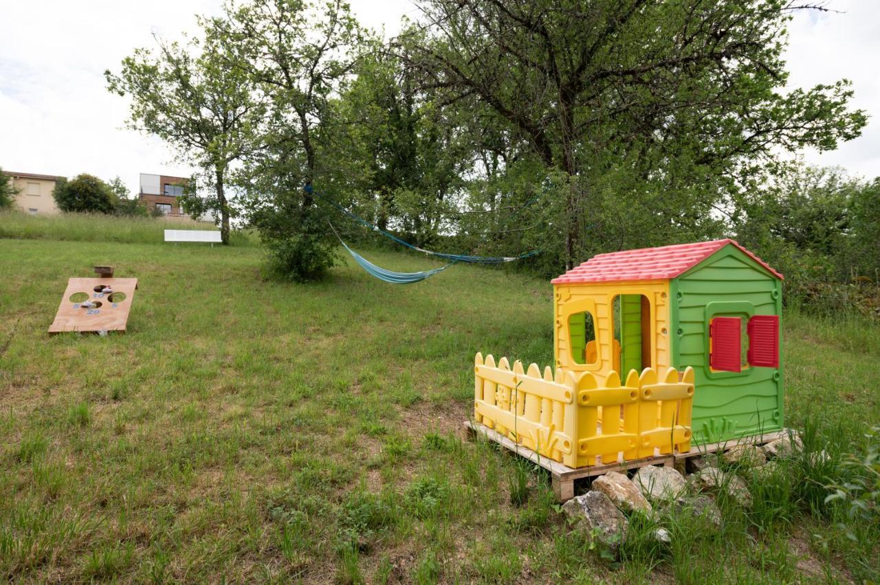 Lot En Dock 3 Logements Atypiques Et Ecologiques En Vallee De La Dordogne Souillac Ngoại thất bức ảnh