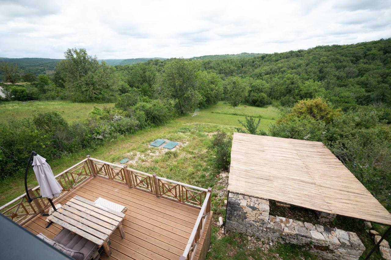 Lot En Dock 3 Logements Atypiques Et Ecologiques En Vallee De La Dordogne Souillac Ngoại thất bức ảnh